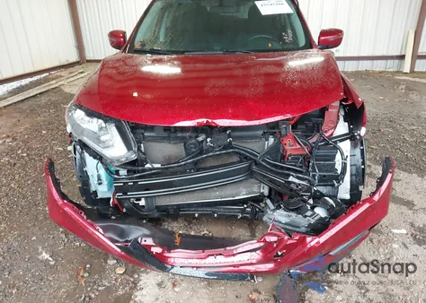 2018 Nissan Rogue Sv z USA, uszkodzony, nr VIN 5N1AT2MT2JC829627